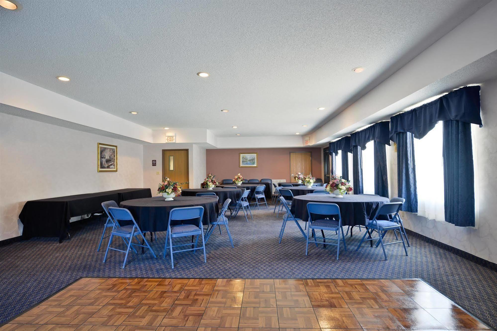 Hotel Baymont By Wyndham