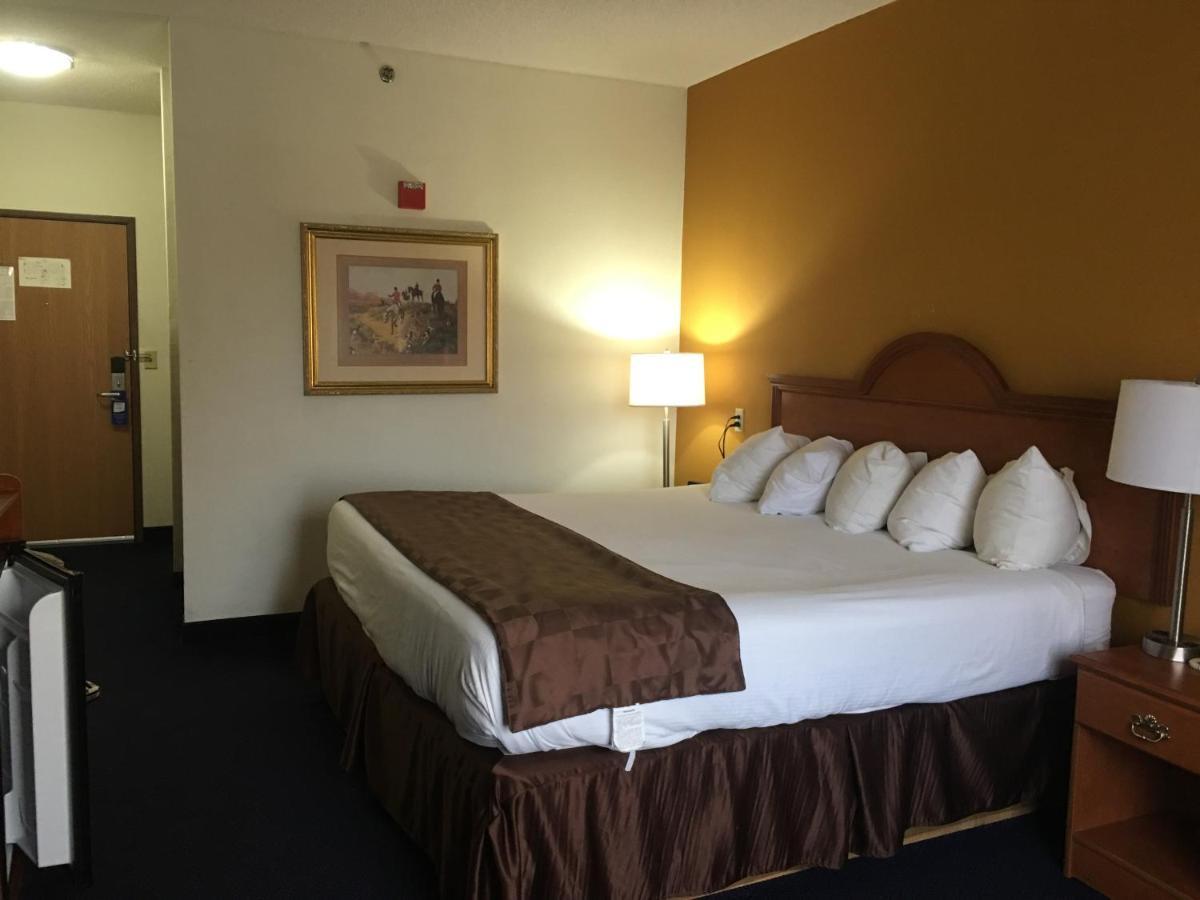 Hotel Baymont By Wyndham