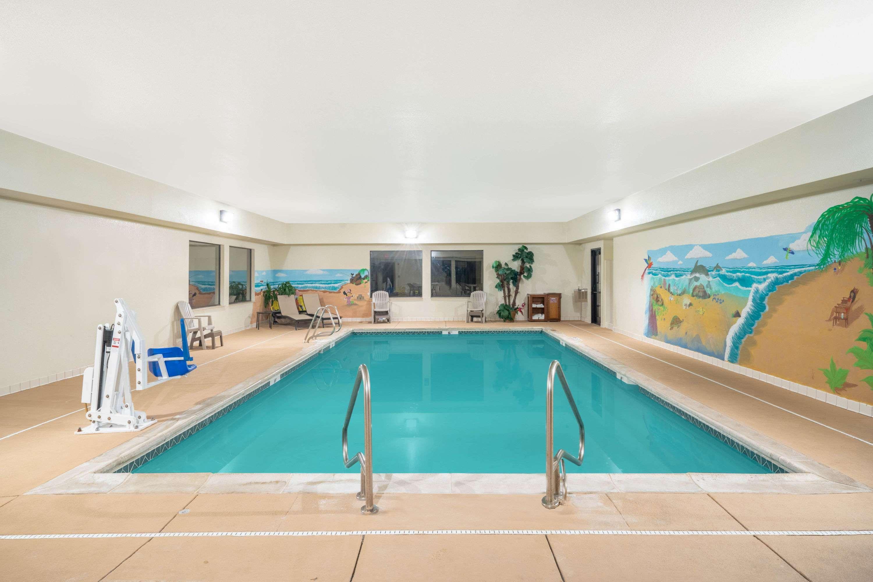Baymont By Wyndham Hotel 2*