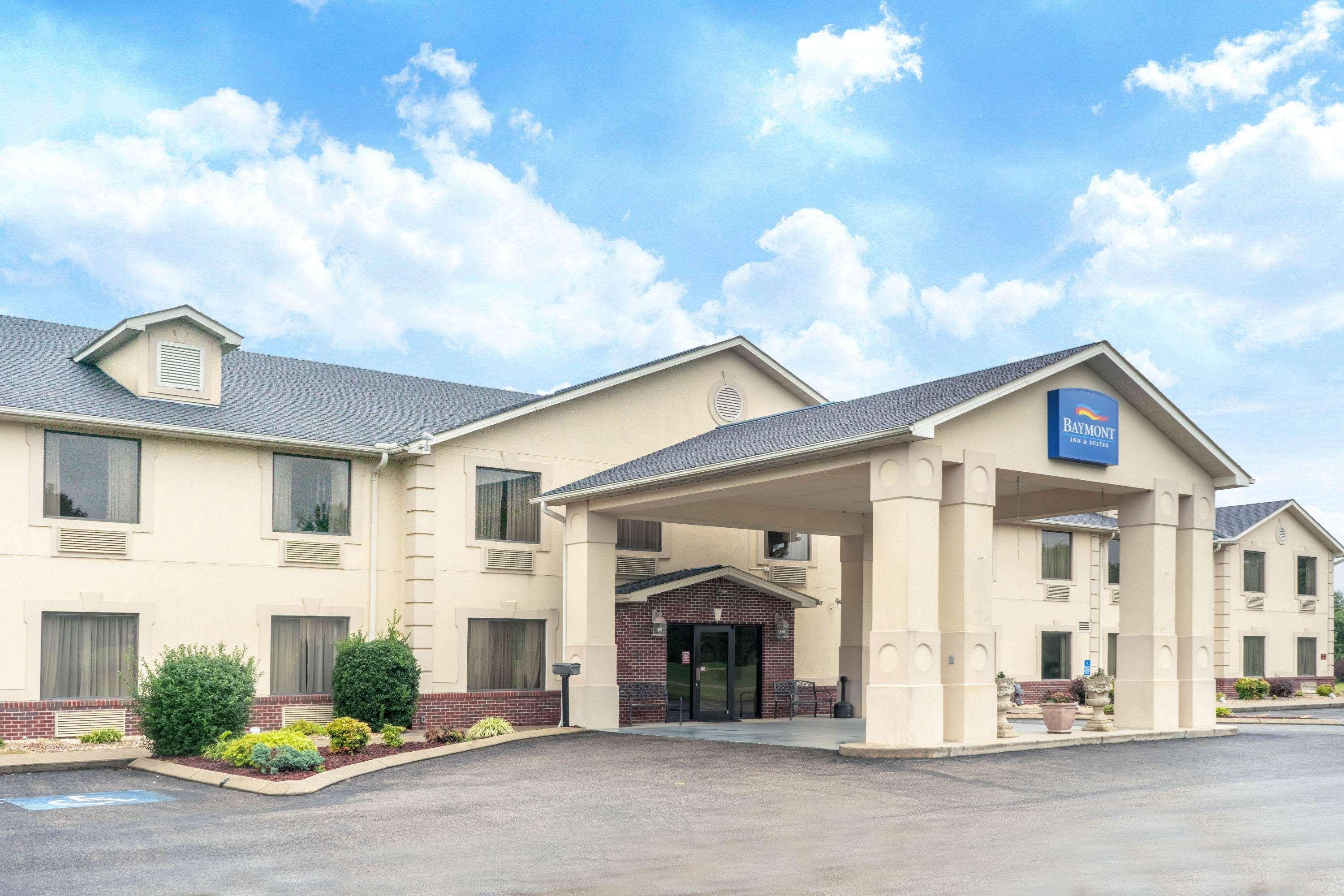 Hotel Baymont By Wyndham 2*