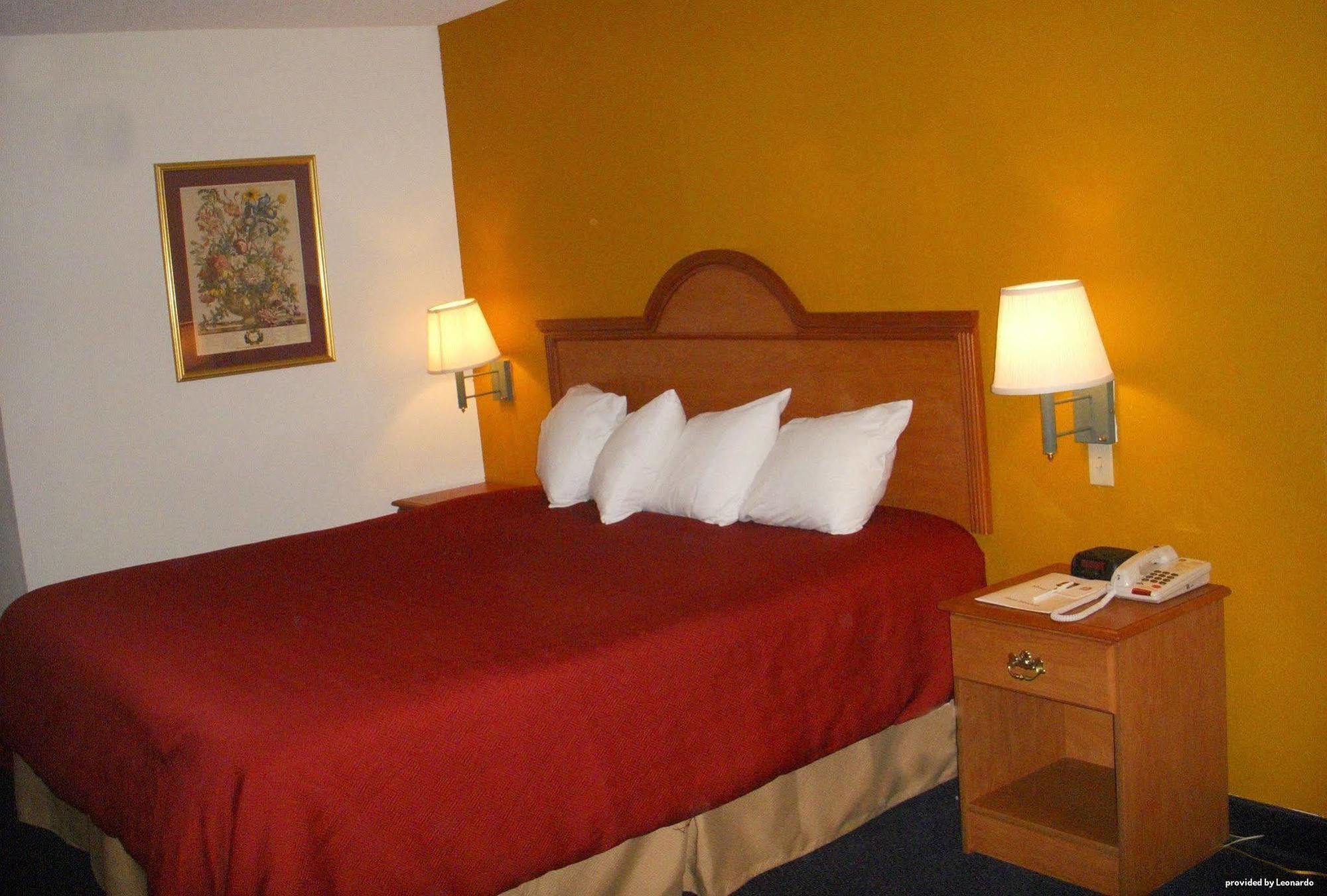 Baymont By Wyndham Hotel Albany